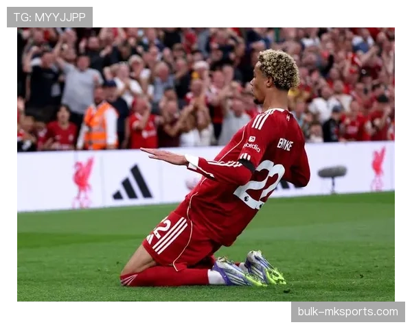 布莱顿2025英超赛季开启新篇章:青春风暴助力状态强势回暖 布莱顿2025英超赛季开启新篇章:青春风暴助力状态强势回暖