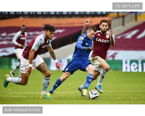 欧协联决赛经典对决回顾:近年赛事精彩瞬间与战术亮点 欧协联决赛经典对决回顾:近年赛事精彩瞬间与战术亮点