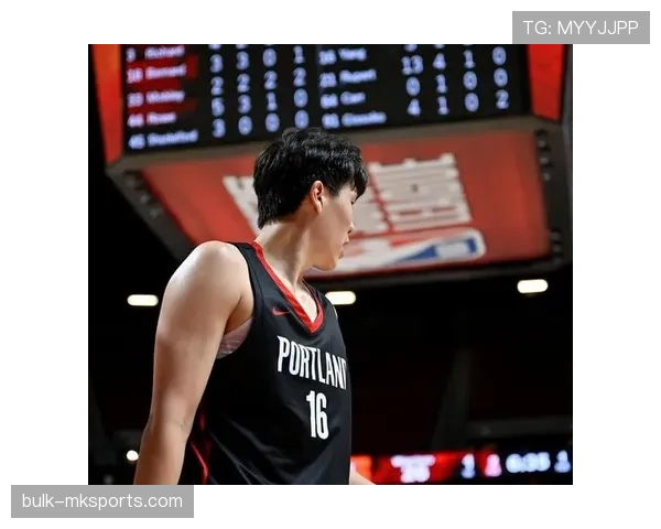 杨瀚森内线防守提升明显 完胜同龄国手防守效率展优势